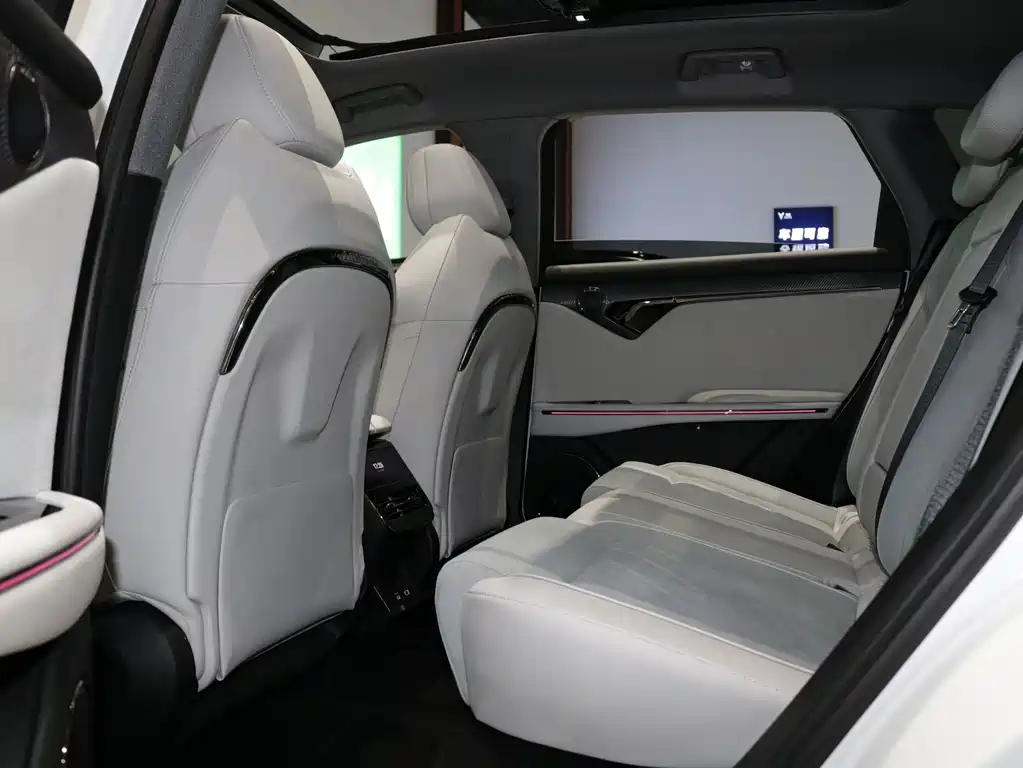 Lantu Auto Lantu FREE 2025 318 318km RWD Touring Edition 2024 - thumbnail 7