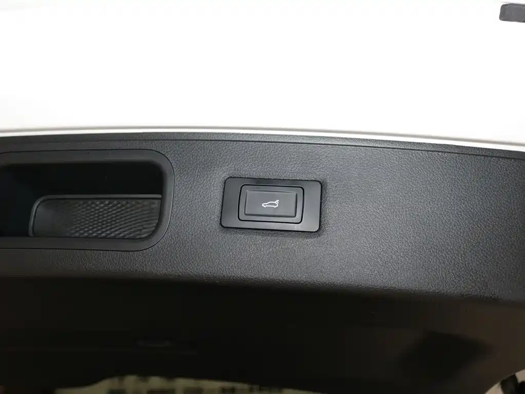 Lantu Auto Lantu FREE 2025 318 318km RWD Touring Edition 2024 - thumbnail 18
