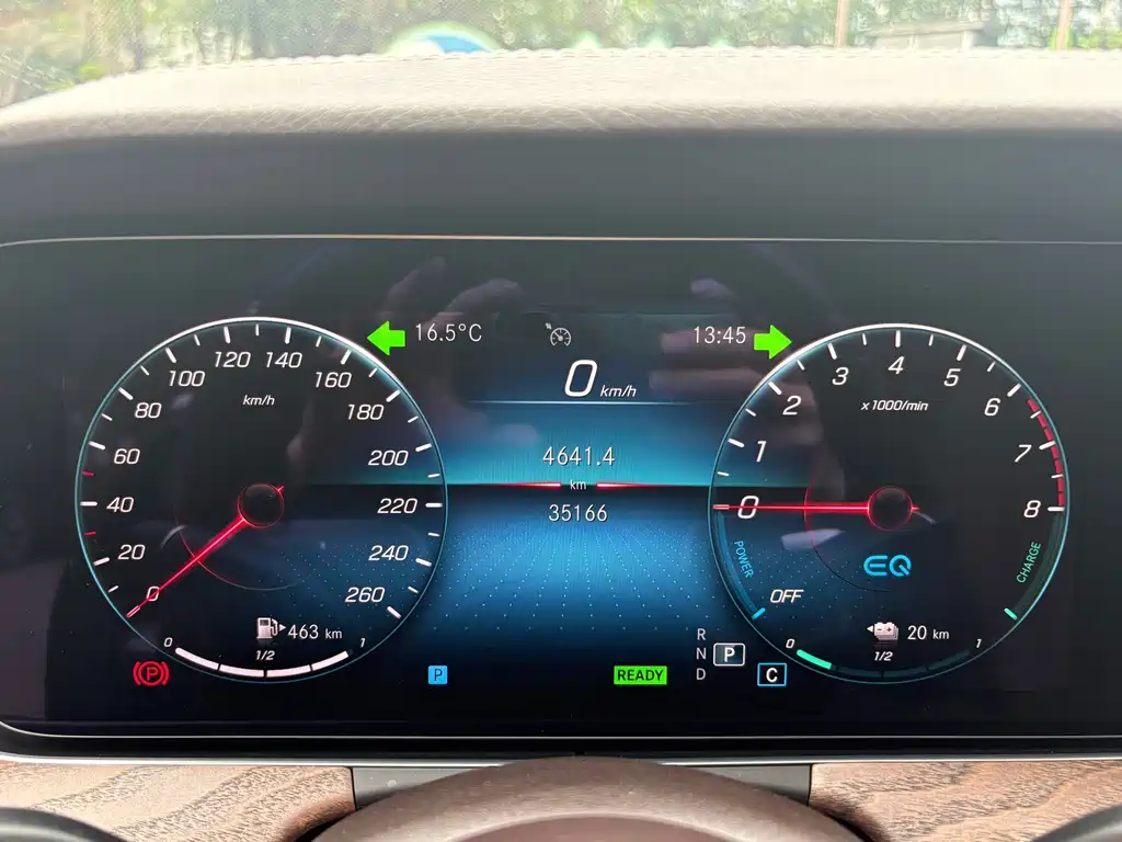 Mercedes-Benz Mercedes-Benz E-Class 2022 Model Year Facelift E 350 e L Plug-in Hybrid Sedan 2022 - thumbnail 11