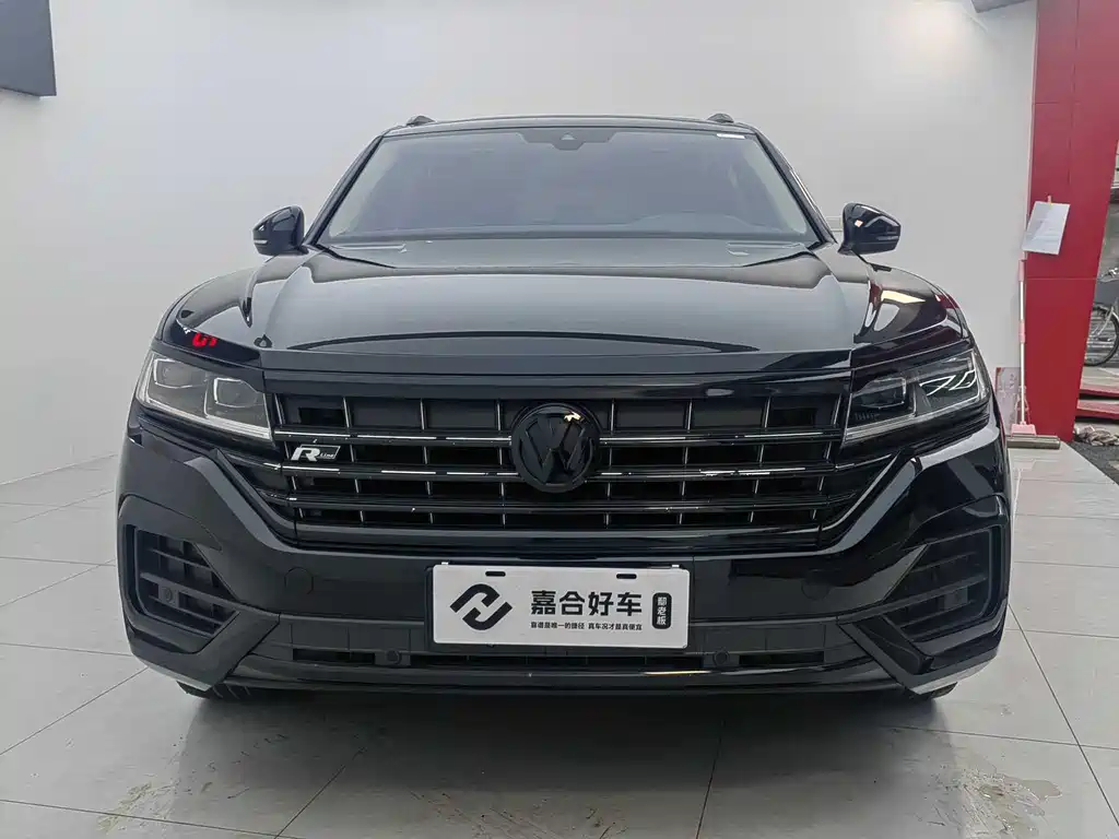 Volkswagen Volkswagen Touareg 2020 2.0TSI R-Line Edition VI 2020 - thumbnail 2