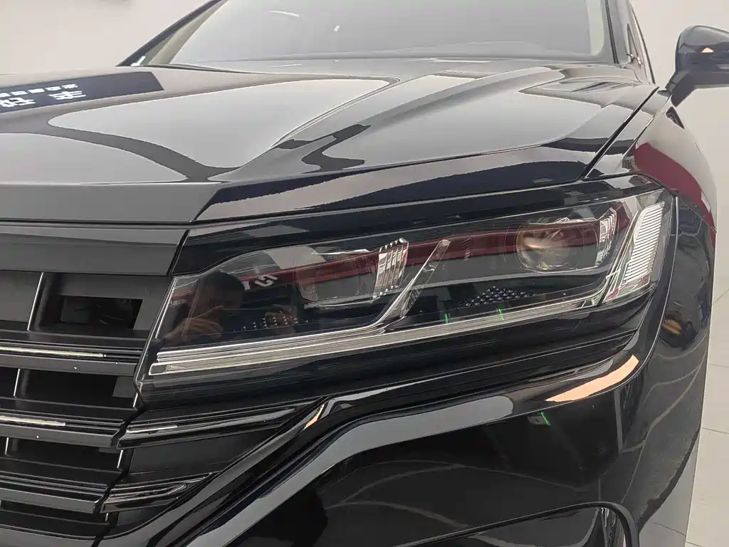 Volkswagen Volkswagen Touareg 2020 2.0TSI R-Line Edition VI 2020 - thumbnail 7