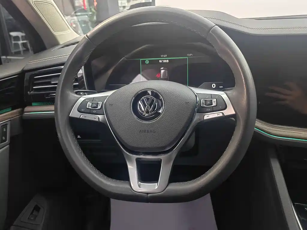 Volkswagen Volkswagen Touareg 2020 2.0TSI R-Line Edition VI 2020 - thumbnail 16