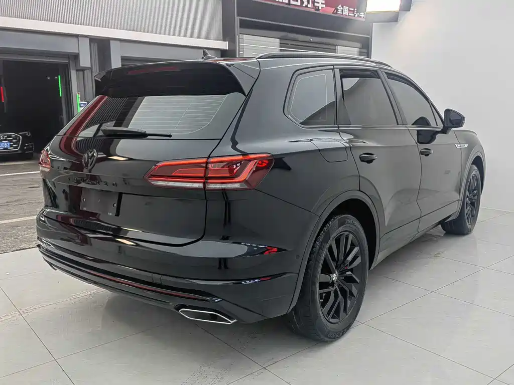 Volkswagen Volkswagen Touareg 2020 2.0TSI R-Line Edition VI 2020 - thumbnail 19
