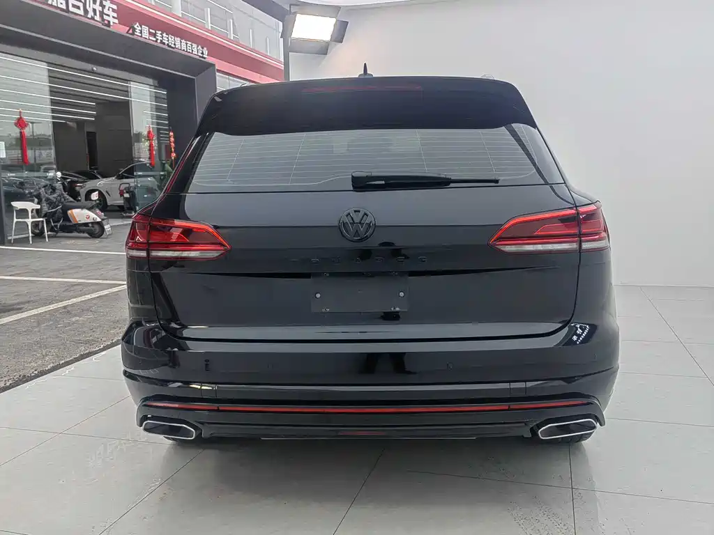 Volkswagen Volkswagen Touareg 2020 2.0TSI R-Line Edition VI 2020 - thumbnail 20