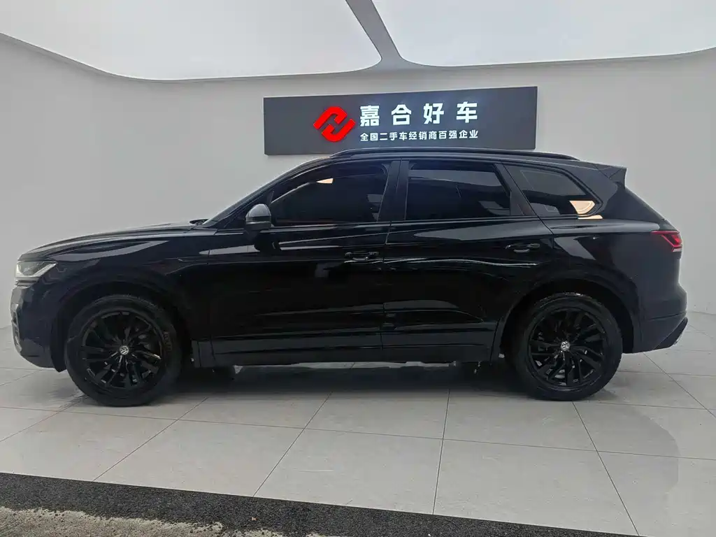 Volkswagen Volkswagen Touareg 2020 2.0TSI R-Line Edition VI 2020 - thumbnail 21