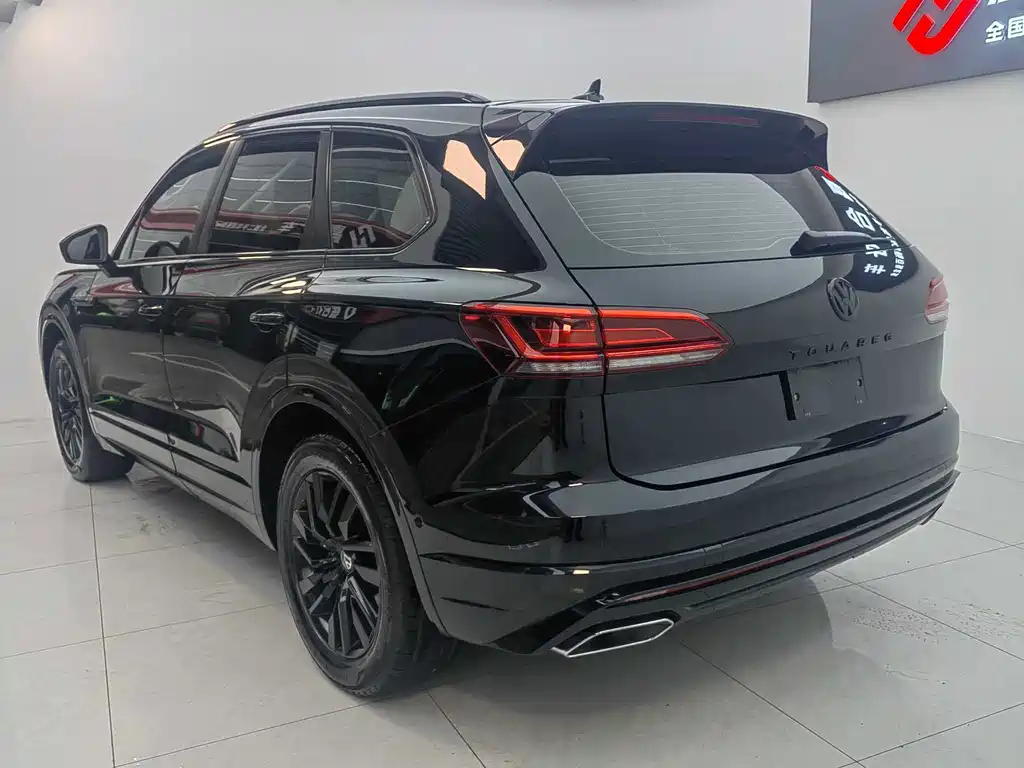 Volkswagen Volkswagen Touareg 2020 2.0TSI R-Line Edition VI 2020 - thumbnail 22