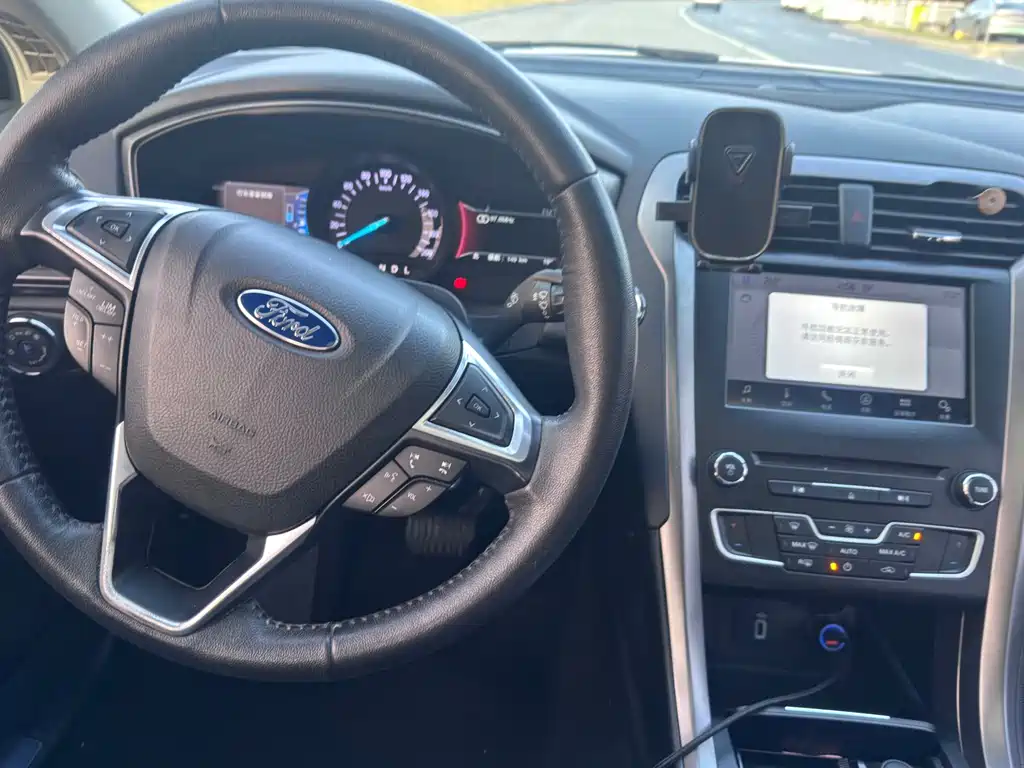 Ford Ford Mondeo New Energy 2018 2.0 PHEV Smart Edition 2018 - thumbnail 16