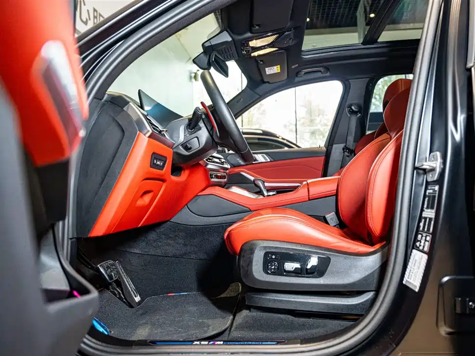 BMW BMW X5 M 2023 X5 M Thunder Edition 2024 - thumbnail 7