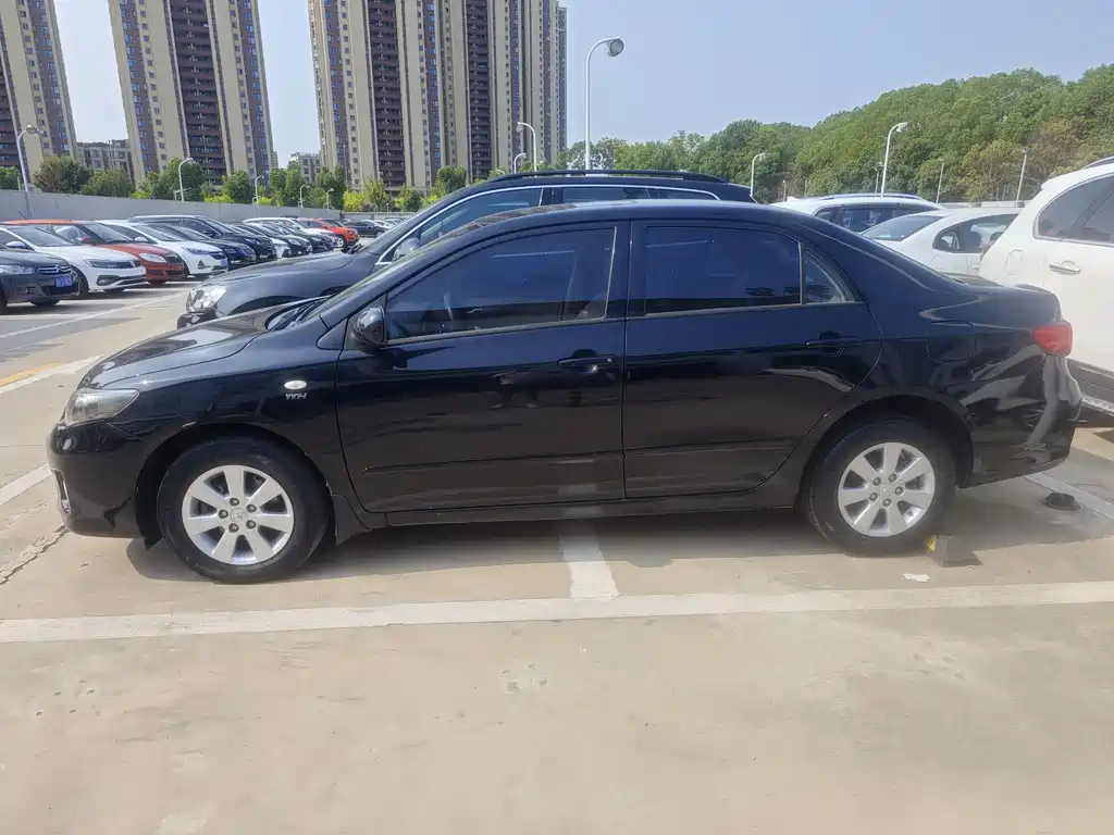 Toyota Toyota Corolla 2013 Special Edition 1.6L Automatic GL 2013 - thumbnail 4