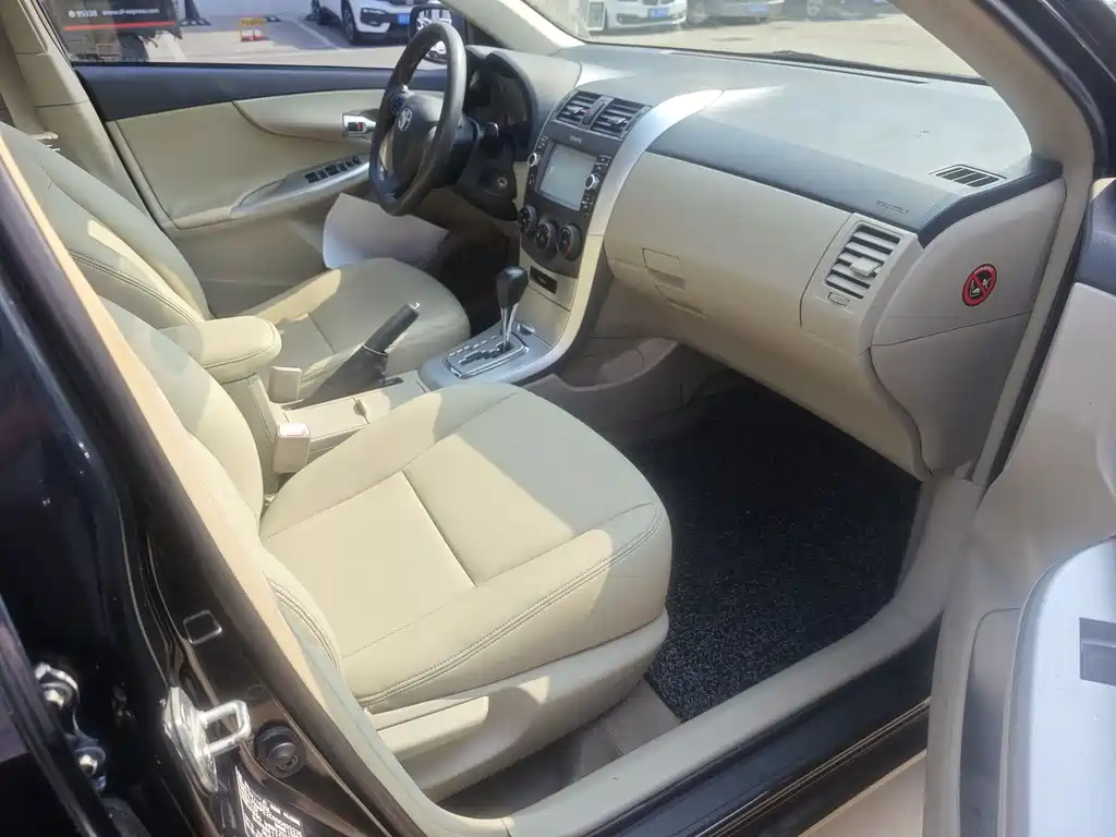 Toyota Toyota Corolla 2013 Special Edition 1.6L Automatic GL 2013 - thumbnail 10