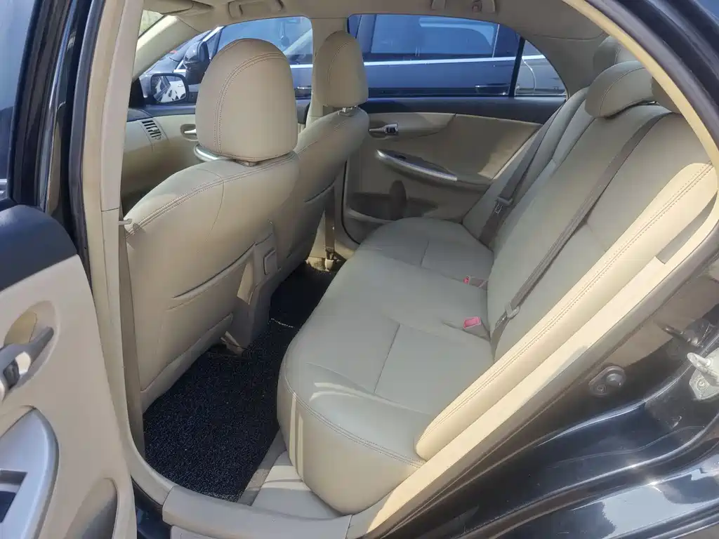 Toyota Toyota Corolla 2013 Special Edition 1.6L Automatic GL 2013 - thumbnail 12
