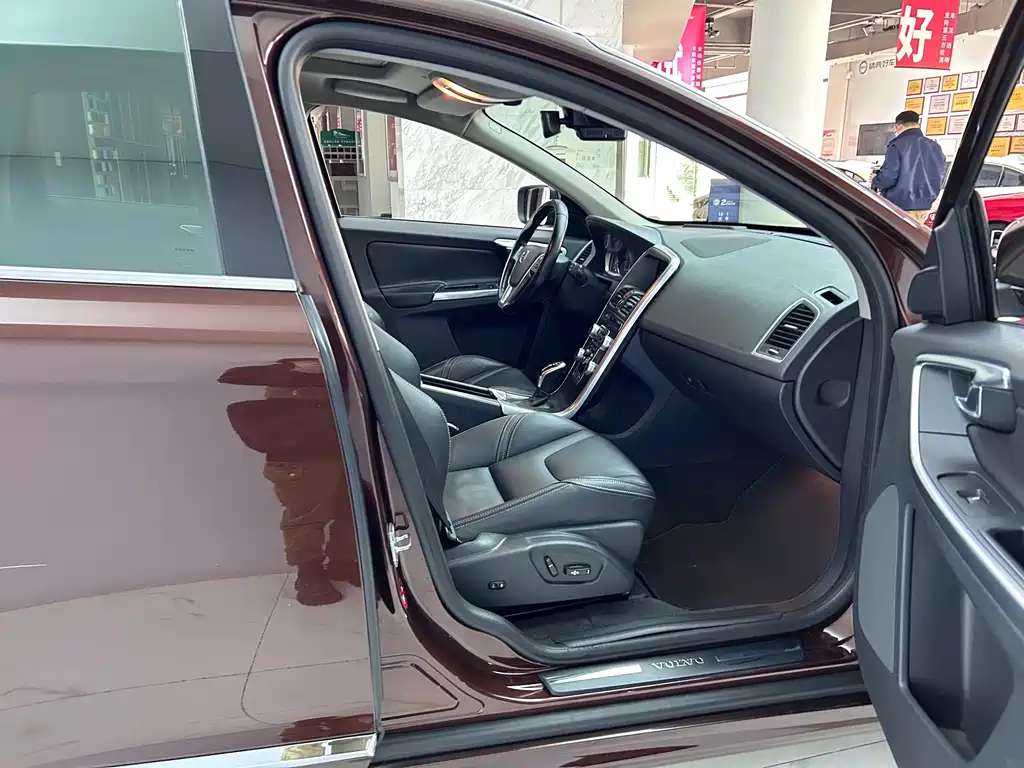 Volvo Volvo XC60 2015 T5 AWD Intelligent Edition 2015 - thumbnail 10