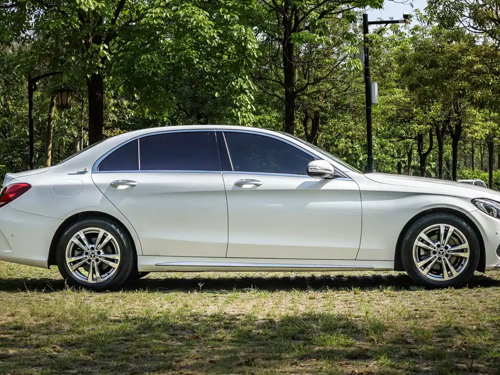 Mercedes-Benz Mercedes-Benz C-Class 2017 C 200 L Sport Edition 2017 - thumbnail 8