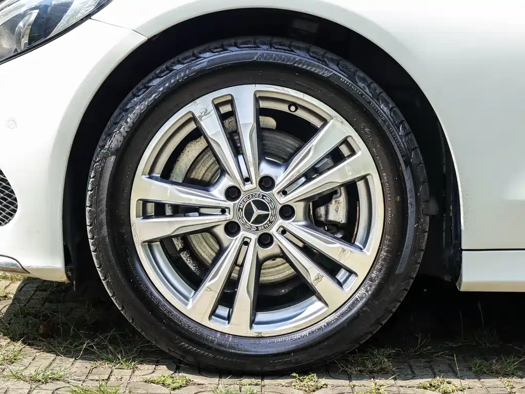 Mercedes-Benz Mercedes-Benz C-Class 2017 C 200 L Sport Edition 2017 - thumbnail 11