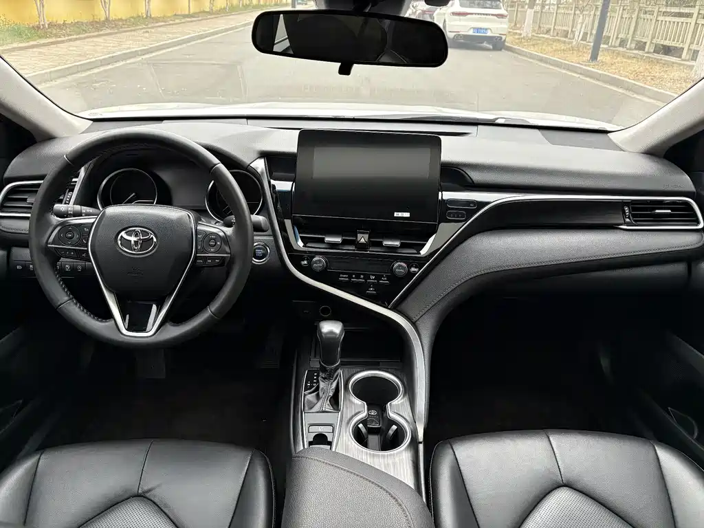 Toyota Toyota Camry 2021 2.0G Luxury Edition 2022 - thumbnail 9