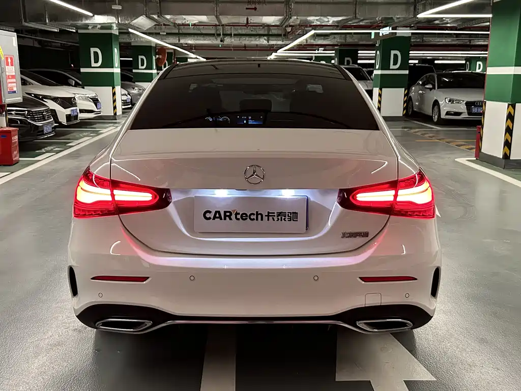 Mercedes-Benz Mercedes-Benz A-Class 2023 A 200 L Fashion Edition 2023 - thumbnail 4