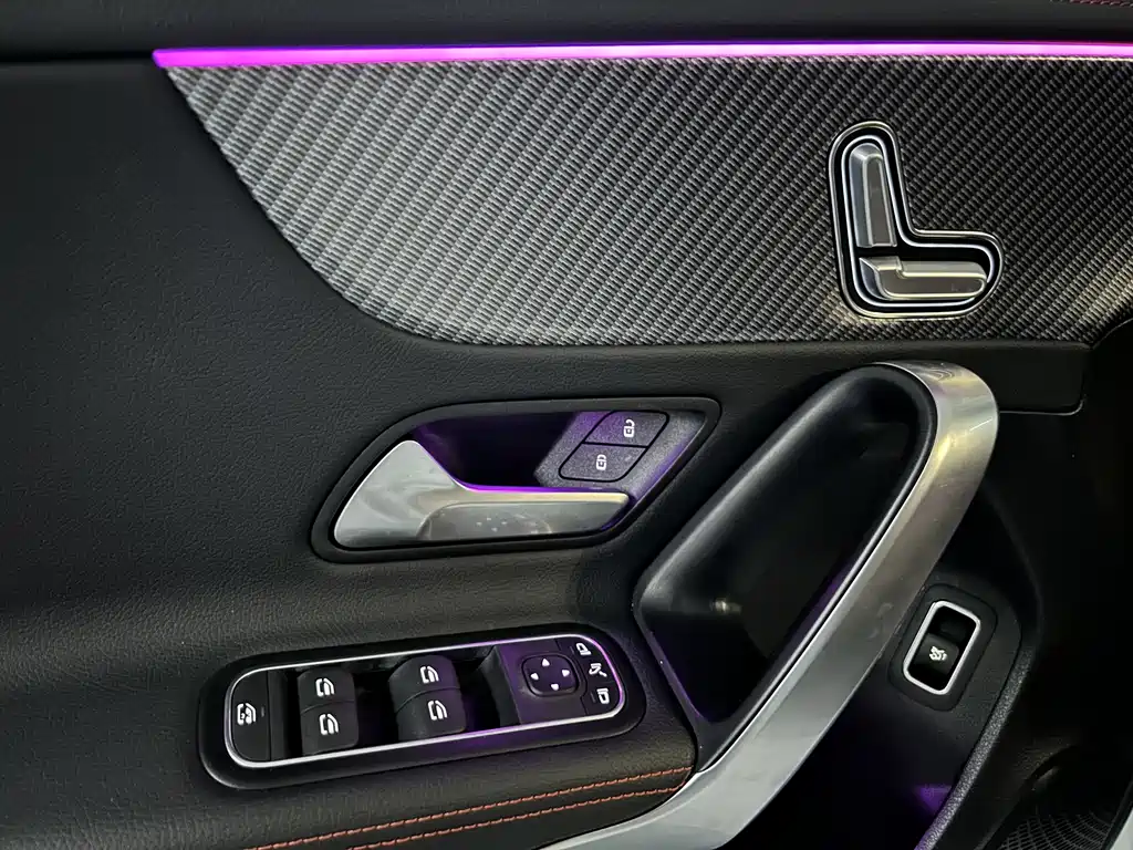 Mercedes-Benz Mercedes-Benz A-Class 2023 A 200 L Fashion Edition 2023 - thumbnail 11