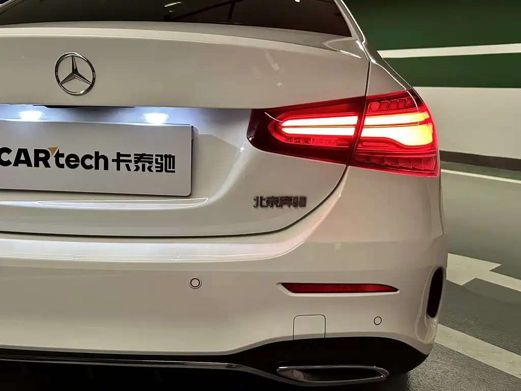 Mercedes-Benz Mercedes-Benz A-Class 2023 A 200 L Fashion Edition 2023 - thumbnail 19