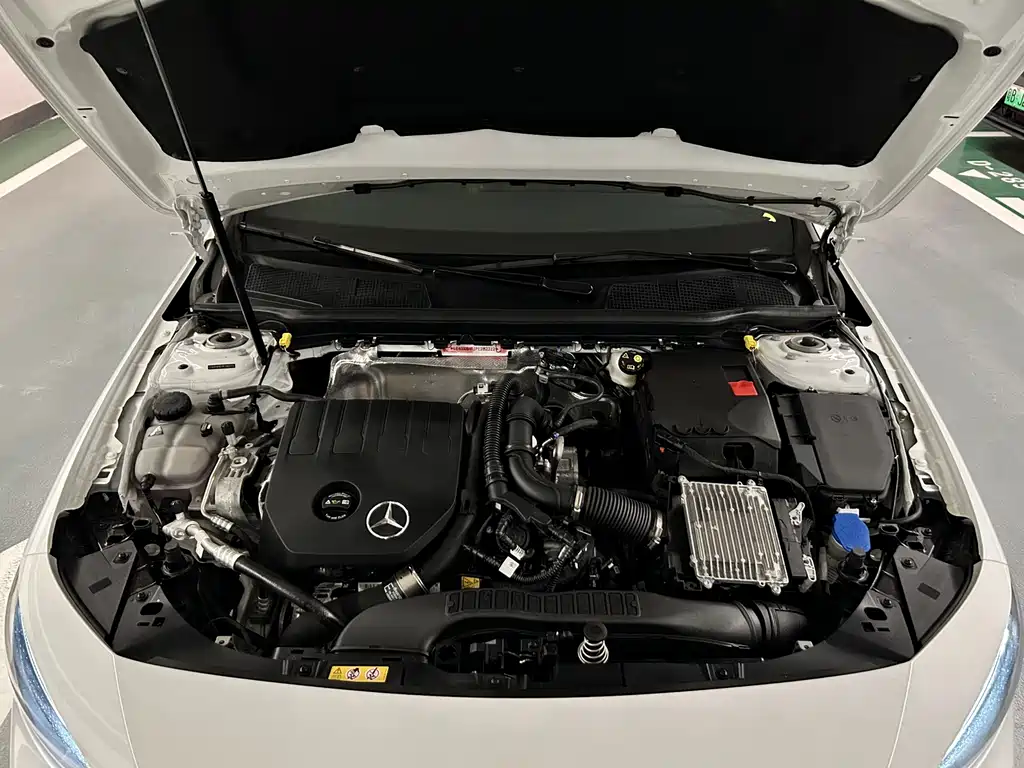 Mercedes-Benz Mercedes-Benz A-Class 2023 A 200 L Fashion Edition 2023 - thumbnail 20