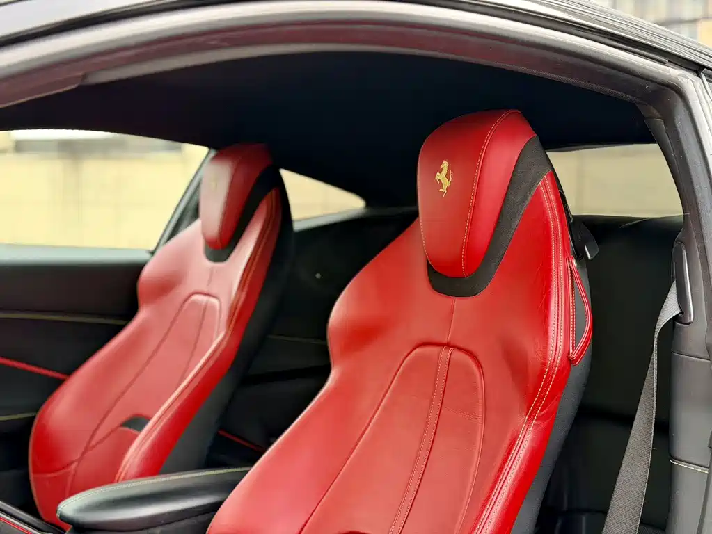 Ferrari Roma 2020 3.9T V8 2021 - thumbnail 9