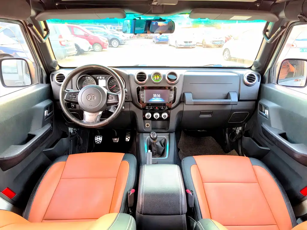 Beijing Off-Road Beijing Off-road BJ40 2016 40L 2.0T Manual 2WD Luxury Edition 2018 - thumbnail 9