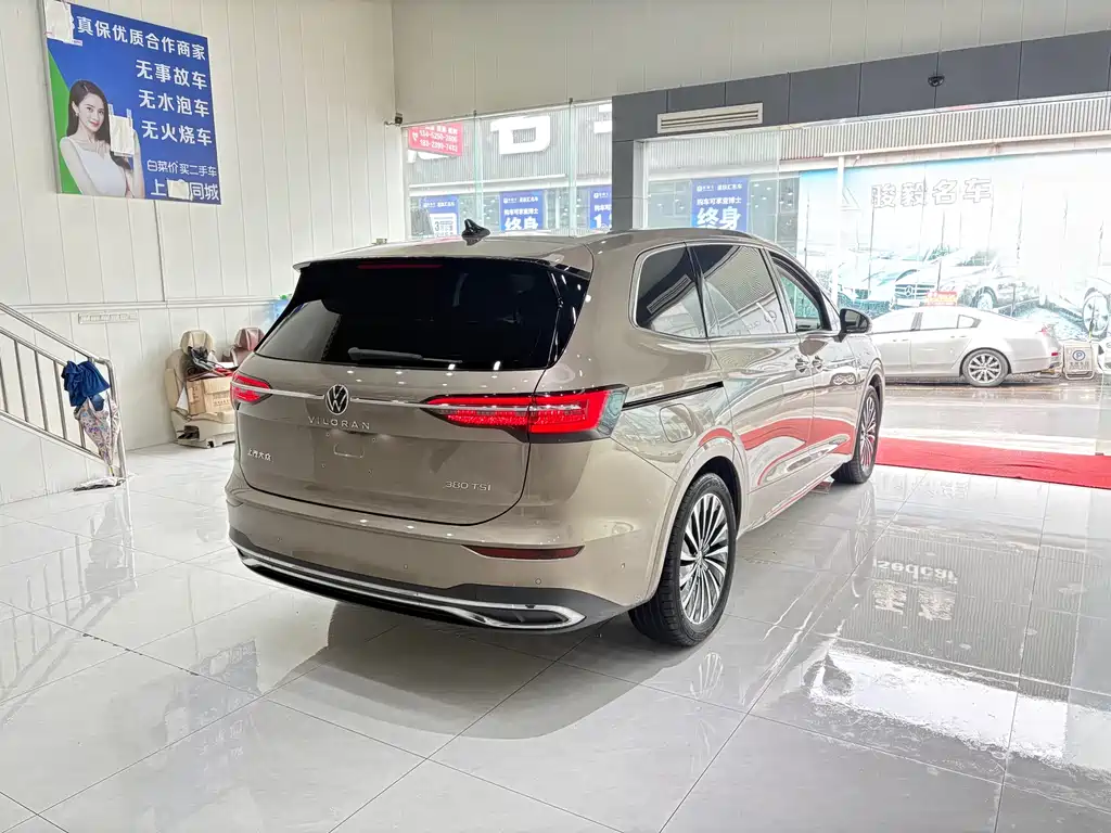 Volkswagen Viloran 2023 380TSI Premium Edition 2023 - thumbnail 6