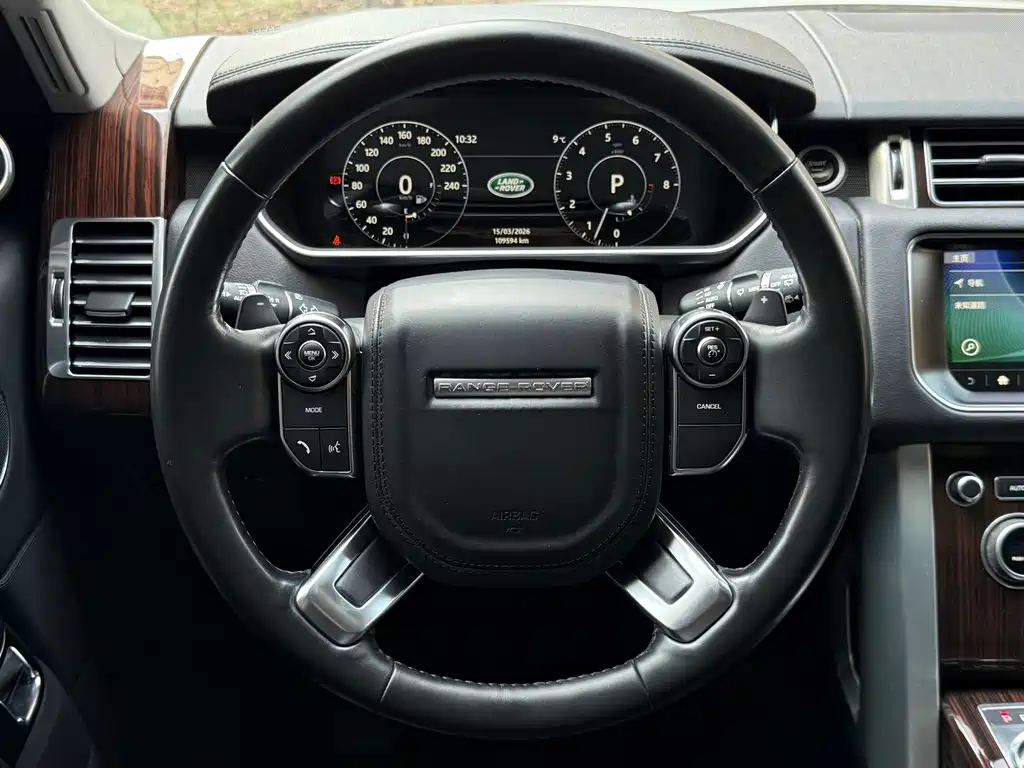 Land Rover Range Rover 2017 3.0 SC V6 Vogue Edition 2018 - thumbnail 18