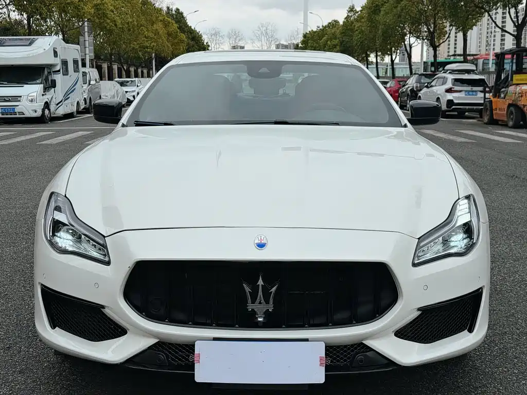 Maserati Chery President 2019 3.0T Luxury Edition National VI 2020 - thumbnail 2