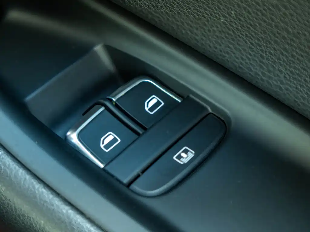 Audi Audi A6L 2017 30 FSI Comfort Line 2016 - thumbnail 29