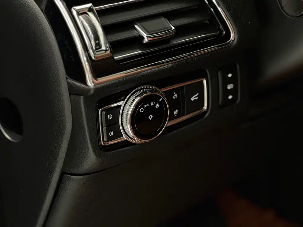 Lincoln Navigator 2020 3.5T Select Edition 2020 - thumbnail 11