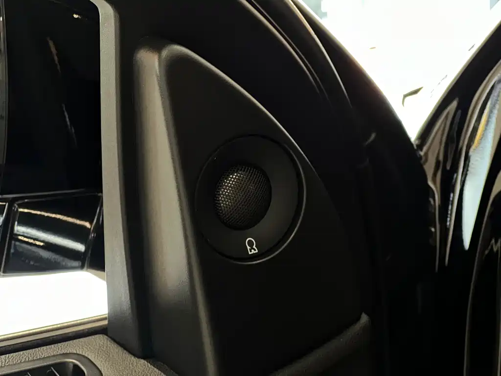 Lincoln Navigator 2020 3.5T Select Edition 2020 - thumbnail 13