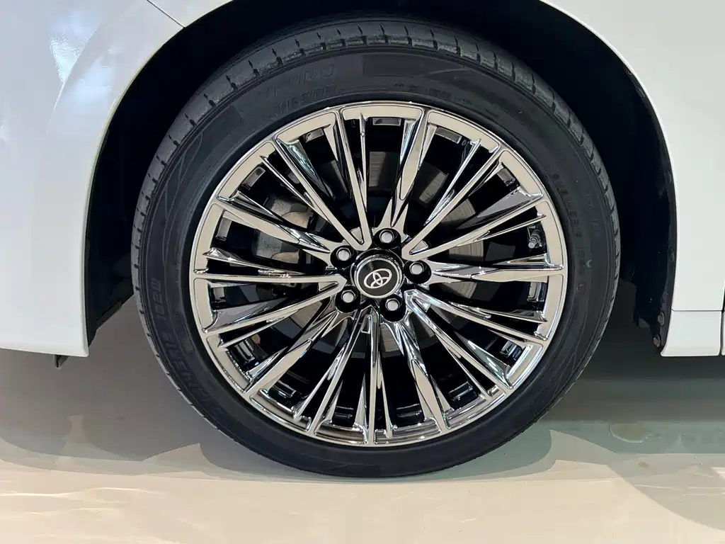 Toyota Alphard 2021 Model Hybrid 2.5L Executive Version 2021 - thumbnail 4