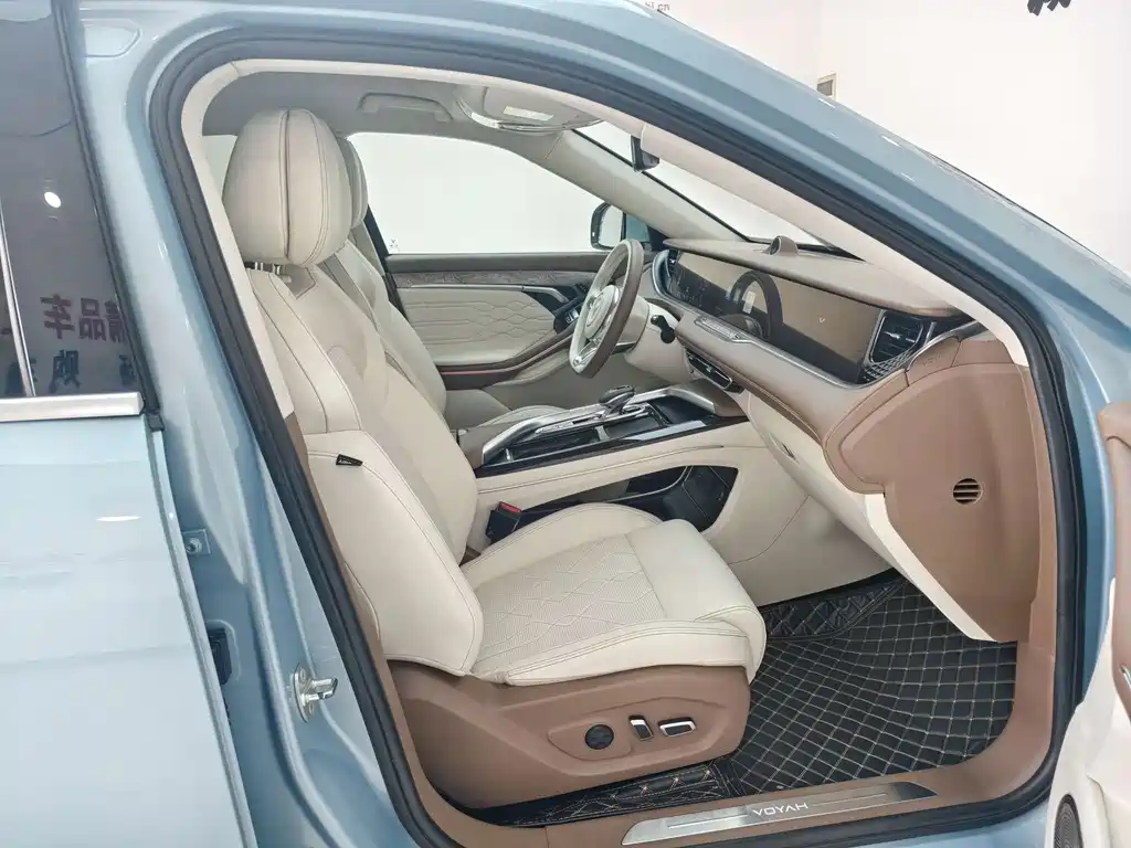 Lantu Automobile Lantu FREE 2021 Model Four-Wheel Drive Extended-Range First Edition Commemorative Version 2021 - thumbnail 7
