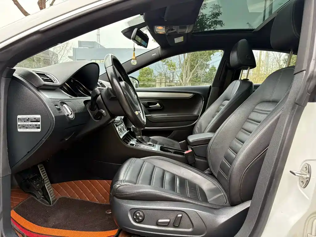 Volkswagen Volkswagen CC 2016 1.8TSI Luxury Edition 2017 - thumbnail 4