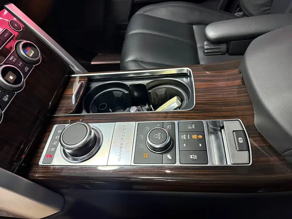 Land Rover Range Rover 2017 3.0 SC V6 Vogue 2017 - thumbnail 21