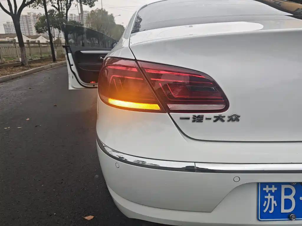 Volkswagen Volkswagen CC 2016 1.8TSI Luxury Edition 2017 - thumbnail 16