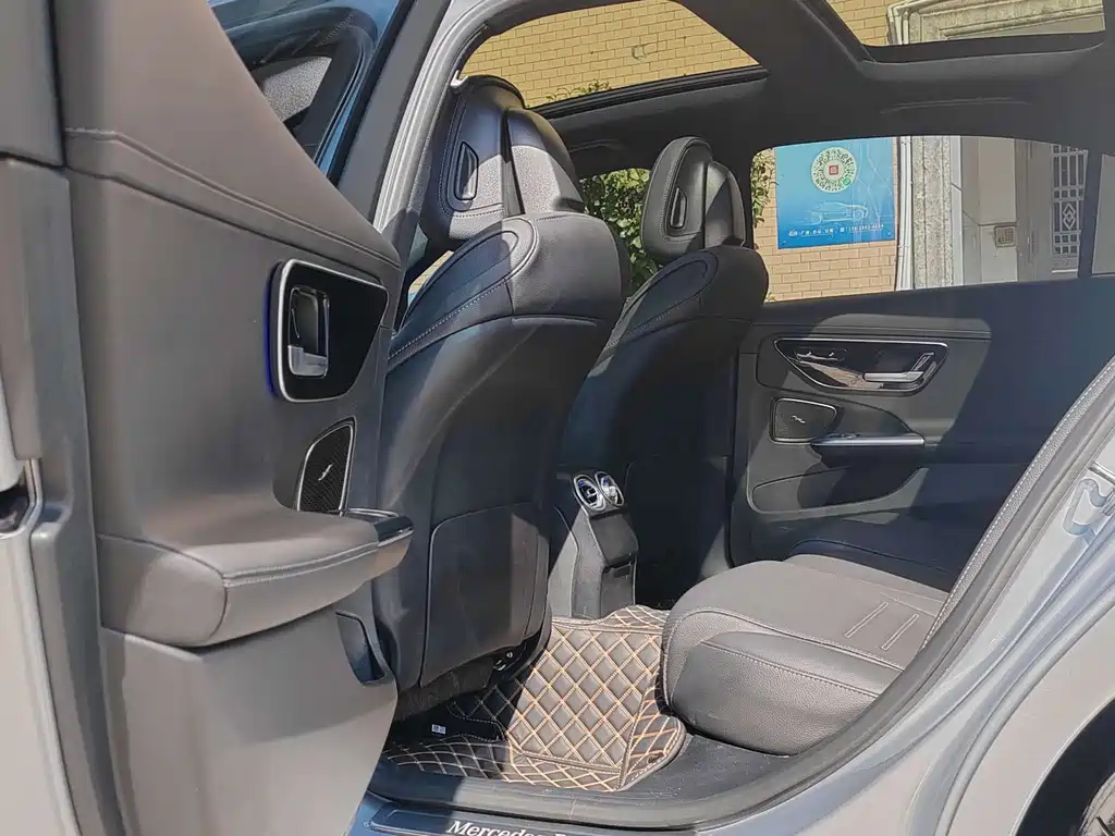 Mercedes-Benz Mercedes-Benz C-Class 2023 C 260 L Sport Edition 2023 - thumbnail 8