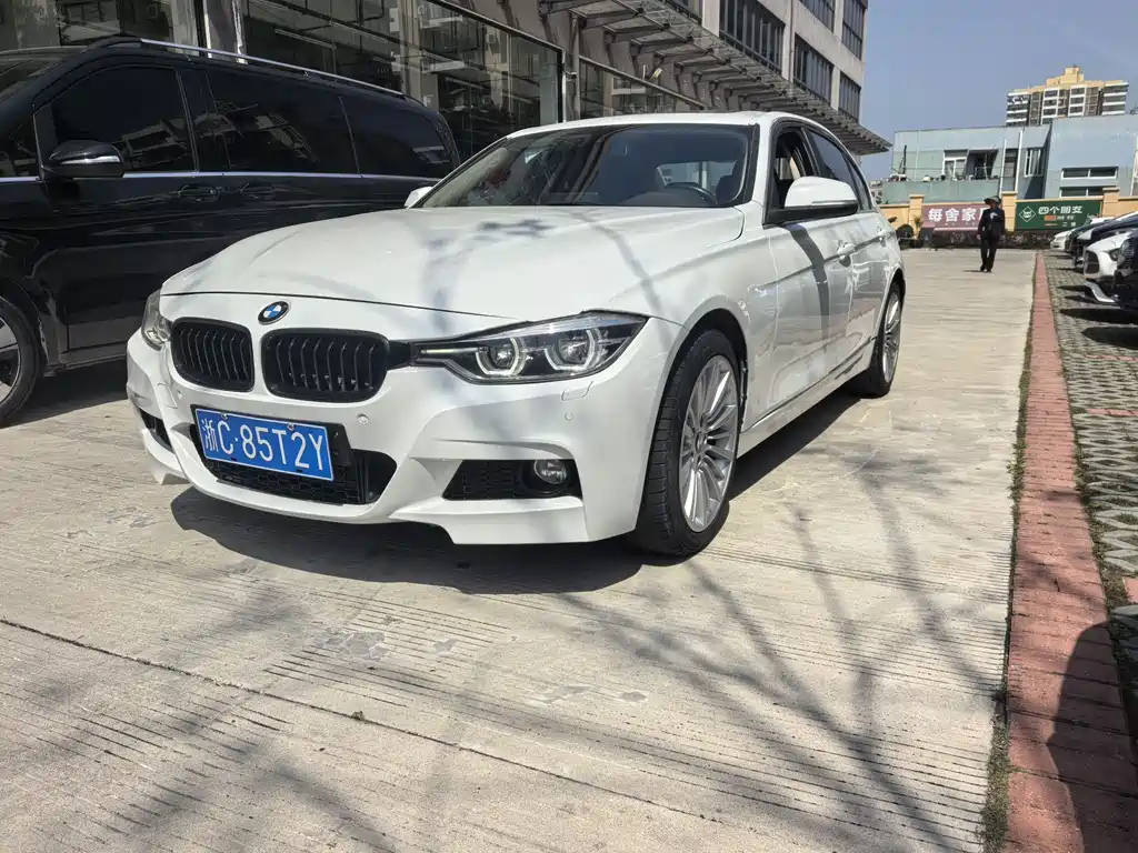BMW BMW 3 Series 2018 320Li Fashion Edition 2018 - thumbnail 2