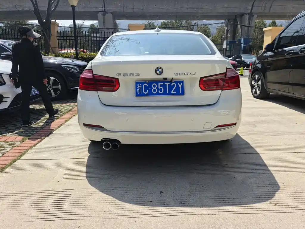 BMW BMW 3 Series 2018 320Li Fashion Edition 2018 - thumbnail 4