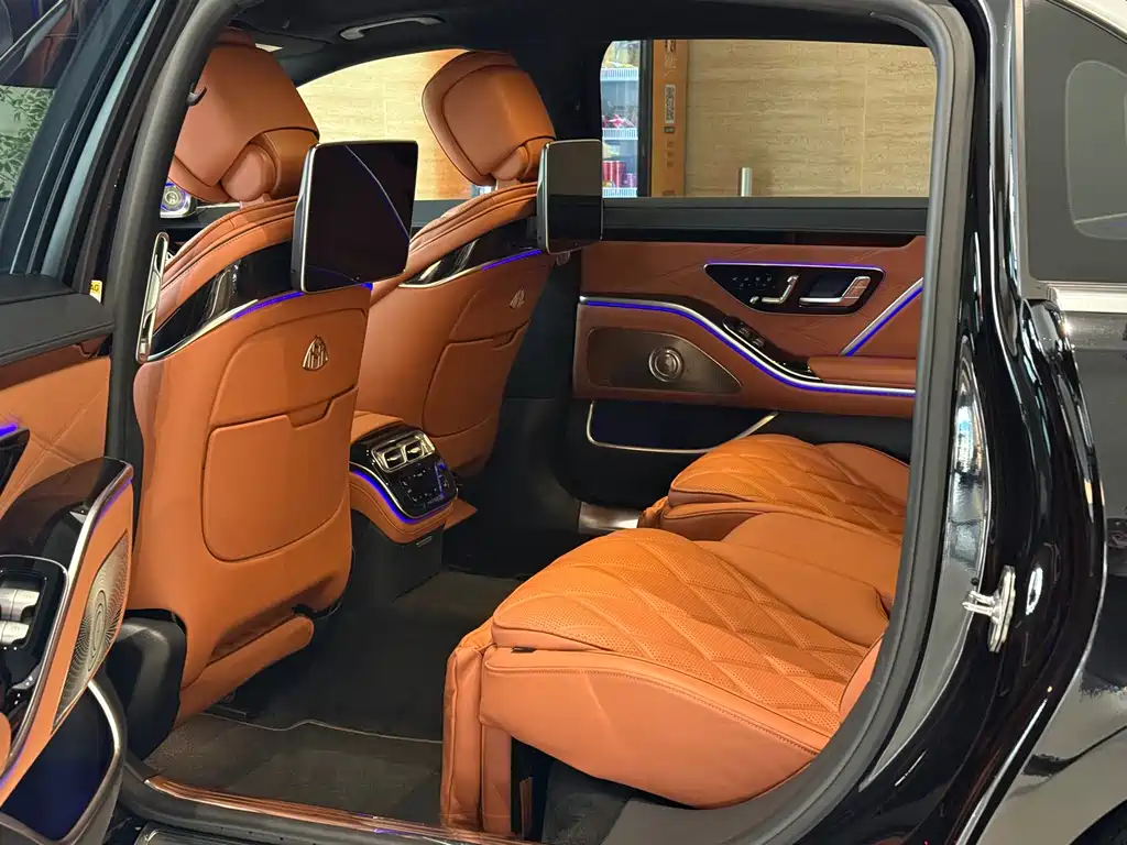 Mercedes-Benz Maybach S-Class 2024 S 480 4MATIC 2024 - thumbnail 8