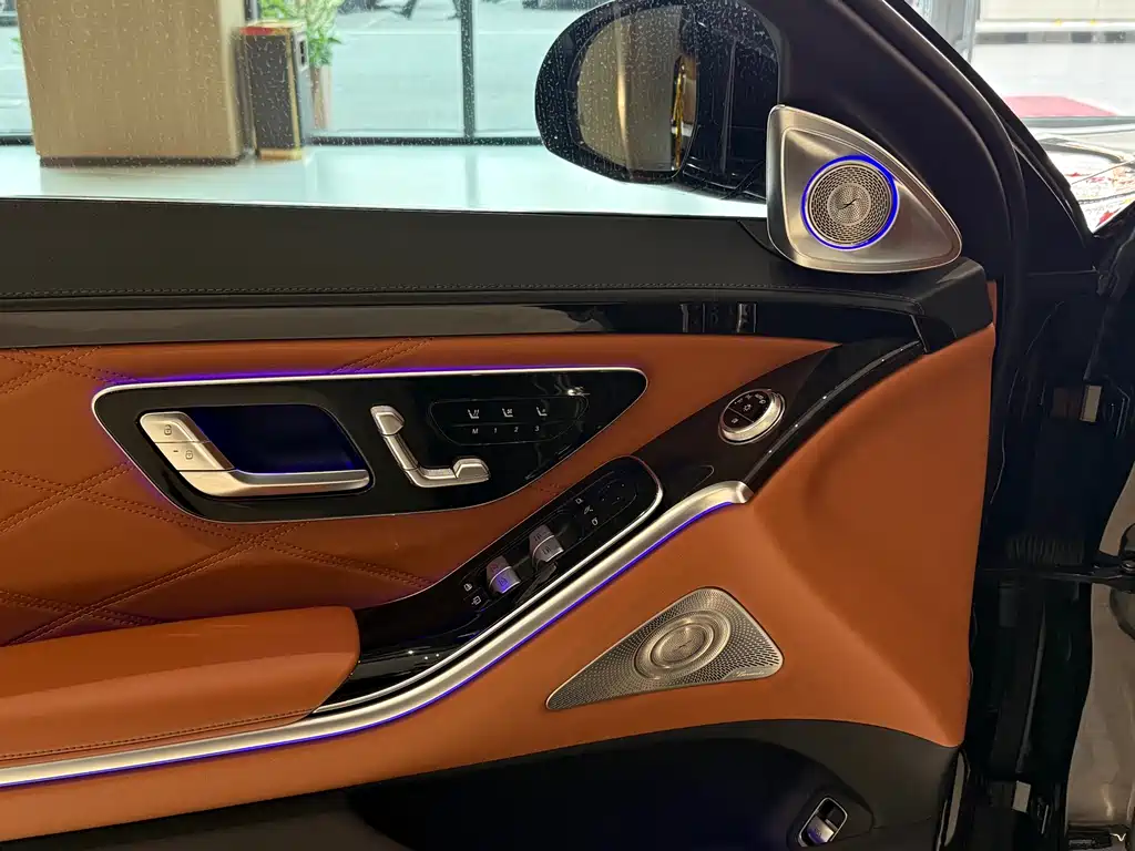 Mercedes-Benz Maybach S-Class 2024 S 480 4MATIC 2024 - thumbnail 11