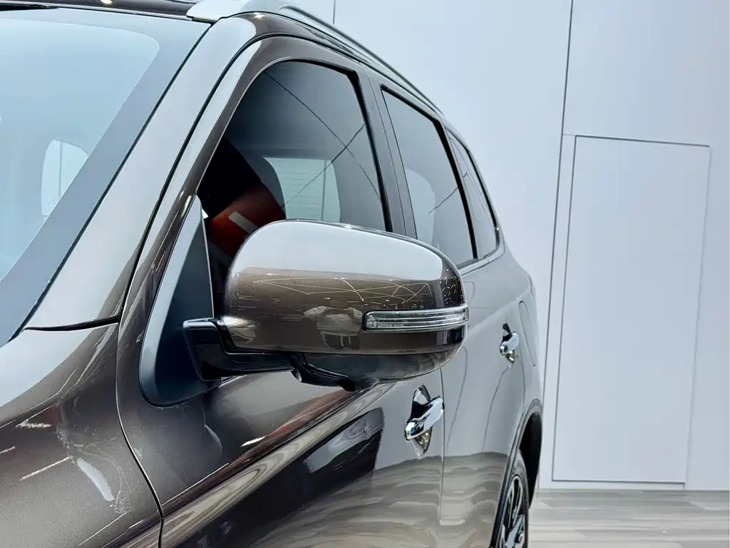 Mitsubishi Outlander 2019 2.4L AWD Limited Edition 7-seater China VI 2018 - thumbnail 3