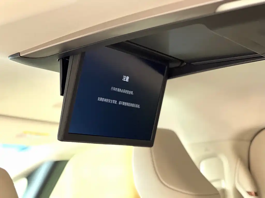 Lexus Lexus LM 2023 500h Six-Seat Executive Version 2026 - thumbnail 20
