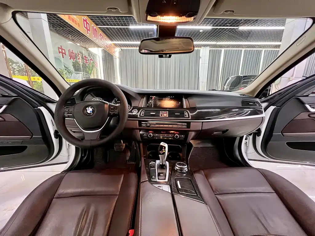 BMW BMW 5 Series 2017 525Li Luxury Design Package 2016 - thumbnail 16