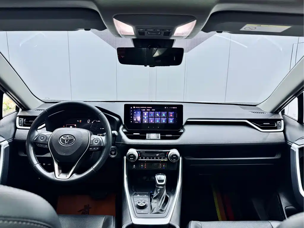 Toyota Venza 2023 Dual Engine 2.5L E-CVT FWD Premium Edition 2023 - thumbnail 5