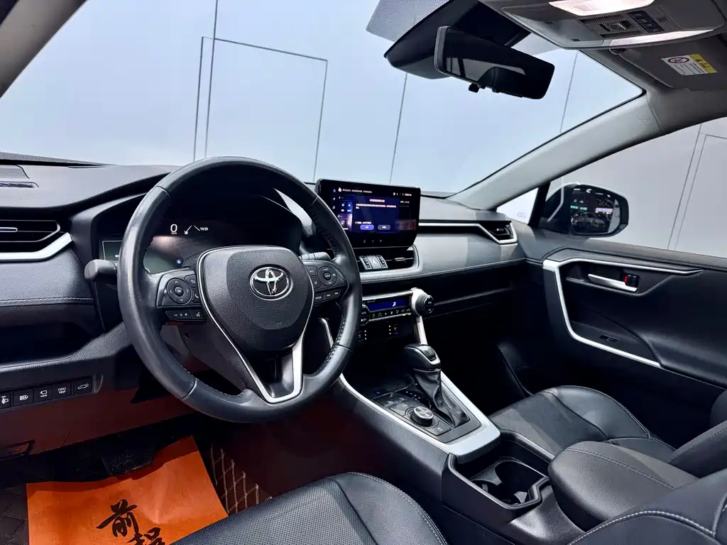 Toyota Venza 2023 Dual Engine 2.5L E-CVT FWD Premium Edition 2023 - thumbnail 25
