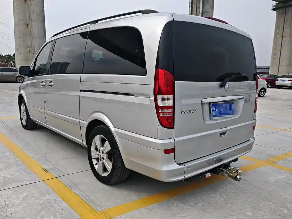 Mercedes-Benz Viano 2013 3.0L Comfort Edition 2014 - thumbnail 4