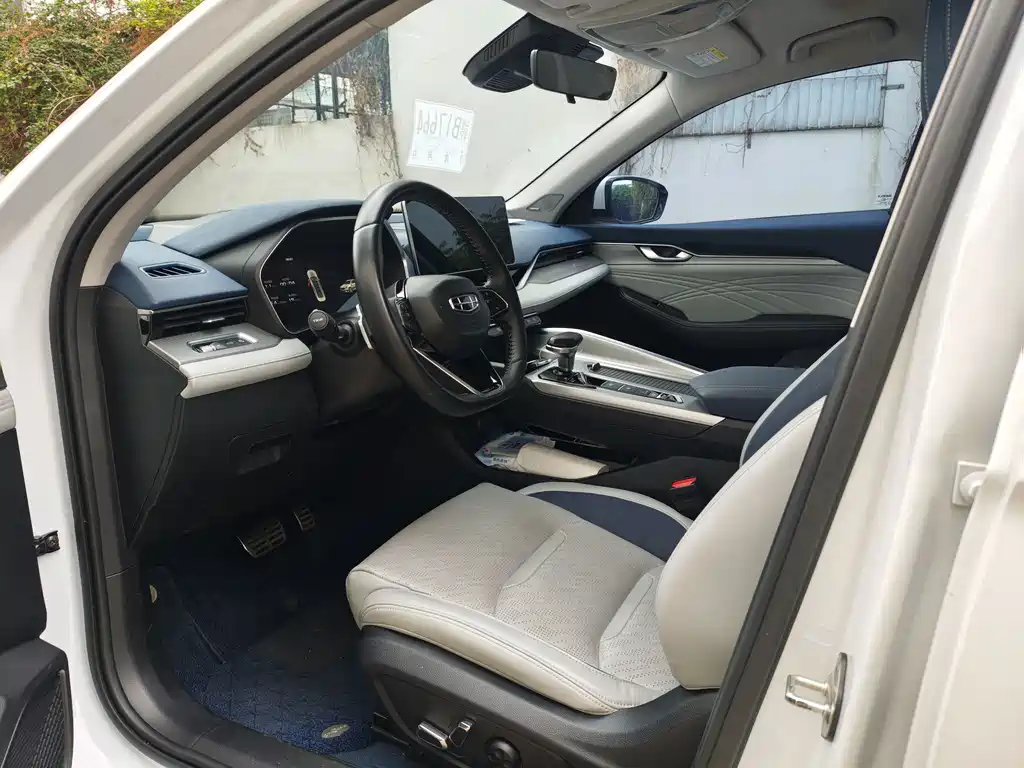 Geely Auto Geely Starray 2021 2.0TD Premium 2021 - thumbnail 4