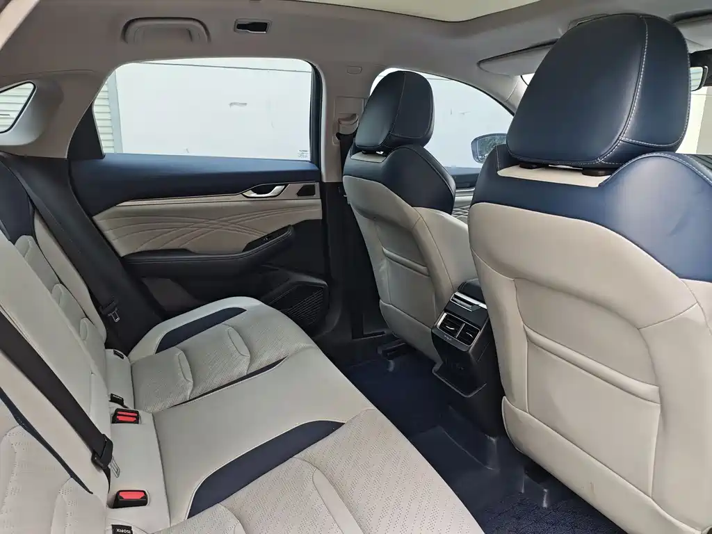 Geely Auto Geely Starray 2021 2.0TD Premium 2021 - thumbnail 6