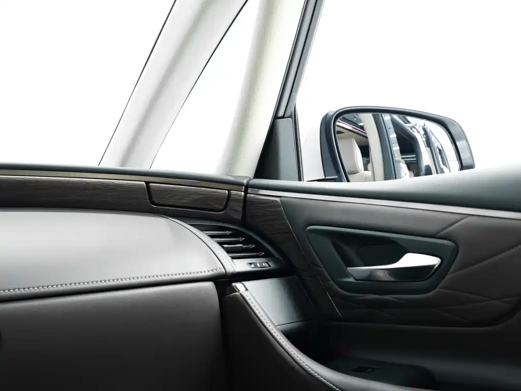 Toyota Alphard 2024 Model Hybrid 2.5L Premium Edition 2023 - thumbnail 18